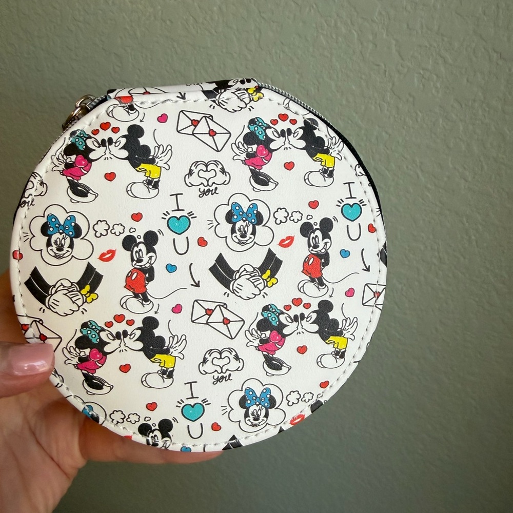 Disney Mickey & Minnie Mouse Round Jewelry Case Travel Organizer Cute Print